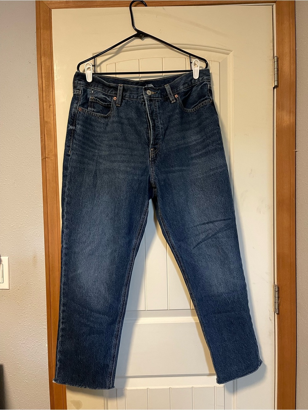 Old Navy Straight-Leg Jeans